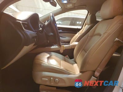 Zdjęcie 7 z 12 samochodu: 2020 BUICK ENCLAVE ESSENCE VIN:5GAERBKWXLJ117951 - miniatura