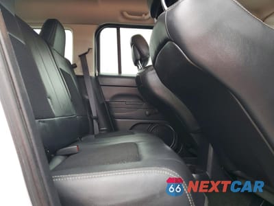 Zdjęcie 11 z 13 samochodu: 2017 JEEP PATRIOT SPORT VIN:1C4NJPBA5HD131799 - miniatura