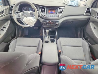 Zdjęcie 8 z 13 samochodu: 2017 HYUNDAI TUCSON SE VIN:KM8J3CA4XHU501931 - miniatura