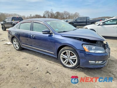Czwarte zdjęcie samochodu z boku: 2014 VOLKSWAGEN PASSAT SEL VIN:1VWCT7A36EC060129 - miniatura