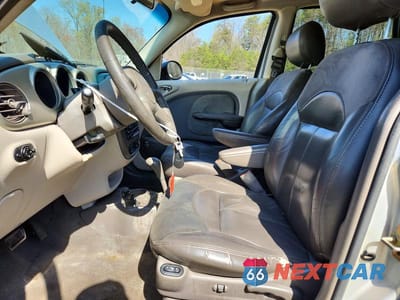 Zdjęcie 7 z 12 samochodu: 2002 CHRYSLER PT CRUISER LIMITED VIN:3C8FY68B92T249770 - miniatura