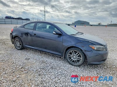 Czwarte zdjęcie samochodu z boku: 2007 SCION TC BASE VIN:JTKDE177570166190 - miniatura