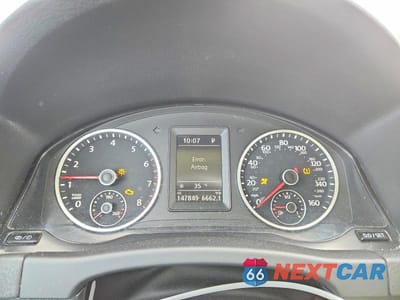 Zdjęcie 9 z 12 samochodu: 2016 VOLKSWAGEN TIGUAN S VIN:WVGBV7AXXGW523933 - miniatura