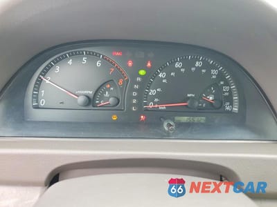 Zdjęcie 9 z 11 samochodu: 2002 TOYOTA CAMRY LE VIN:JTDBE32K420105377 - miniatura