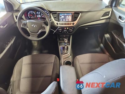 Zdjęcie 8 z 12 samochodu: 2018 HYUNDAI ACCENT SEL VIN:3KPC24A3XJE028226 - miniatura
