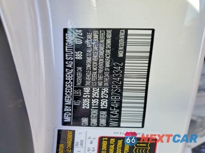 Zdjęcie 12 z 12 samochodu: 2025 MERCEDES-BENZ C 300 4MATIC VIN:W1KAF4HB7SR243342 - miniatura