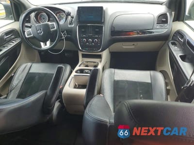 Zdjęcie 8 z 13 samochodu: 2018 DODGE GRAND CARAVAN SXT VIN:2C4RDGCG1JR327298 - miniatura