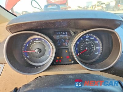 Zdjęcie 9 z 12 samochodu: 2013 HYUNDAI ELANTRA GLS VIN:KMHDH4AE7DU592292 - miniatura