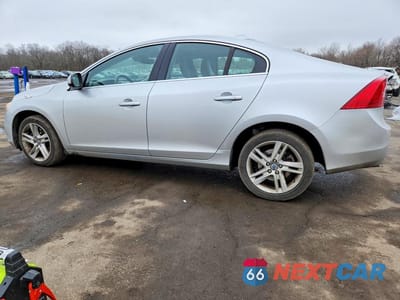 Drugie zdjęcie samochodu z przodu: 2015 VOLVO S60 VIN:YV1612TK0F1345848 - miniatura