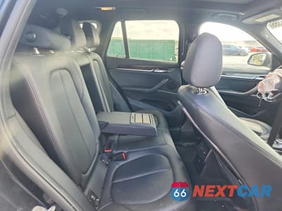Zdjęcie 11 z 13 samochodu: 2018 BMW X1 SDRIVE28I VIN:WBXHU7C38J5H44669 - miniatura