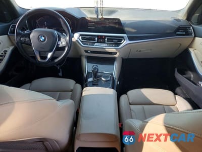 Zdjęcie 8 z 12 samochodu: 2019 BMW 330I VIN:3MW5R1J50K8B01086 - miniatura