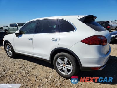 Drugie zdjęcie samochodu z przodu: 2013 PORSCHE CAYENNE S HYBRID VIN:WP1AE2A28DLA15379 - miniatura
