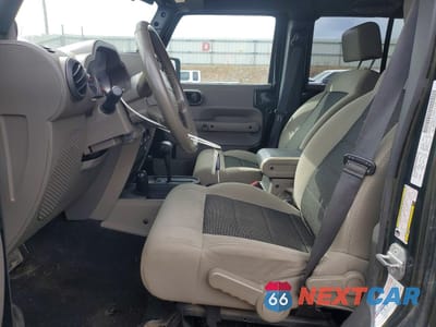 Zdjęcie 7 z 13 samochodu: 2010 JEEP WRANGLER UNLIMITED SPORT VIN:1J4BA3H19AL151191 - miniatura