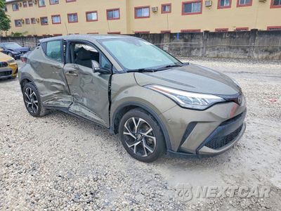 Czwarte zdjęcie samochodu z boku: 2021 TOYOTA C-HR XLE VIN:NMTKHMBX8MR120018 - miniatura