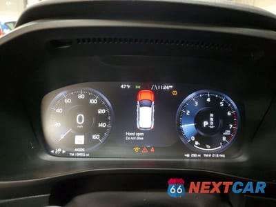 Zdjęcie 9 z 13 samochodu: 2020 VOLVO XC40 T5 INSCRIPTION VIN:YV4162ULXL2264965 - miniatura