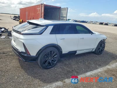 Trzecie zdjęcie samochodu z tyłu: 2024 CADILLAC LYRIQ SPORT VIN:1GYKPWRL3RZ141944 - miniatura