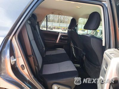 Zdjęcie 11 z 13 samochodu: 2015 TOYOTA 4RUNNER SR5 VIN:JTEZU5JR6F5084340 - miniatura
