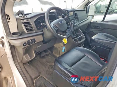 Zdjęcie 8 z 13 samochodu: 2020 FORD TRANSIT DELIVERY TRUCK VIN:1FDBW5Z84LKB80312 - miniatura