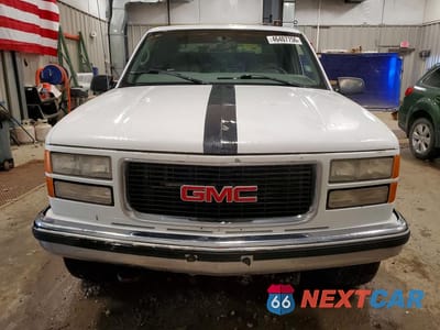 Piąte zdjęcie samochodu w środku: 1997 GMC SIERRA K1500 VIN:2GTEK19R0V1510643 - miniatura