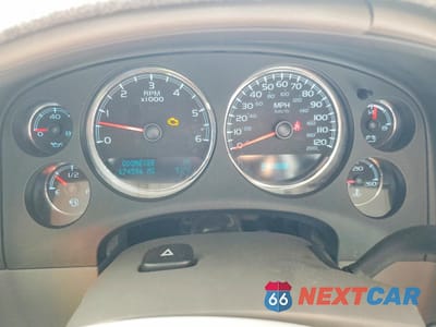 Zdjęcie 9 z 12 samochodu: 2014 GMC YUKON XL C1500 SLT VIN:1GKS1KE0XER189046 - miniatura