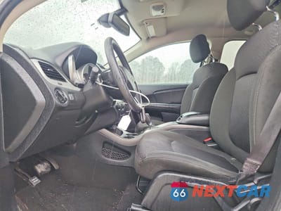 Zdjęcie 7 z 13 samochodu: 2019 DODGE JOURNEY SE VIN:3C4PDCBB0KT758378 - miniatura