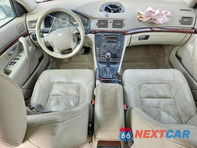 Zdjęcie 8 z 12 samochodu: 2004 VOLVO S80 2.5T VIN:YV1TS59H741375472 - miniatura