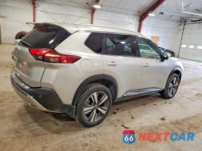 Trzecie zdjęcie samochodu z tyłu: 2023 NISSAN ROGUE PLATINUM VIN:JN8BT3DDXPW303846 - miniatura