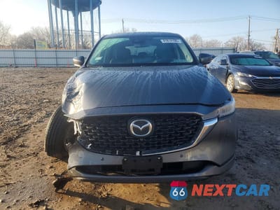 Piąte zdjęcie samochodu w środku: 2025 MAZDA CX-5 PREMIUM PLUS VIN:JM3KFBEM4S0581141 - miniatura