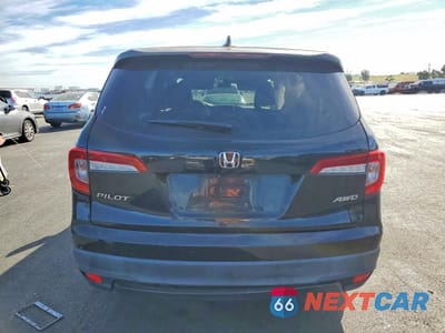 Zdjęcie 6 z 12 samochodu: 2019 HONDA PILOT LX VIN:5FNYF6H16KB043263 - miniatura