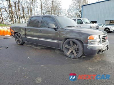 Czwarte zdjęcie samochodu z boku: 2005 GMC NEW SIERRA VIN:2GTEC13T151180142 - miniatura
