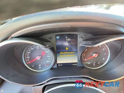 Zdjęcie 9 z 11 samochodu: 2015 MERCEDES-BENZ C 300 4MATIC VIN:55SWF4KB8FU034551 - miniatura