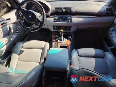 Zdjęcie 8 z 12 samochodu: 2006 BMW X5 4.4I VIN:5UXFB53556LV26283 - miniatura