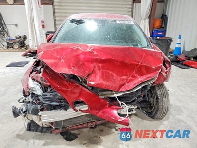 Piąte zdjęcie samochodu w środku: 2017 TOYOTA PRIUS THREE VIN:JTDKARFU7H3534109 - miniatura