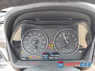 Zdjęcie 9 z 12 samochodu: 2017 BMW X1 XDRIVE28I VIN:WBXHT3C36H5F83633 - miniatura