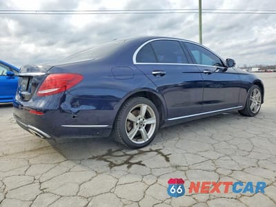 Trzecie zdjęcie samochodu z tyłu: 2017 MERCEDES-BENZ E 300 VIN:WDDZF4JB9HA102714 - miniatura