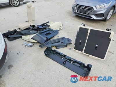 Zdjęcie 13 z 13 samochodu: 2021 MERCEDES-BENZ GLB 250 4MATIC VIN:W1N4M4HB5MW128037 - miniatura