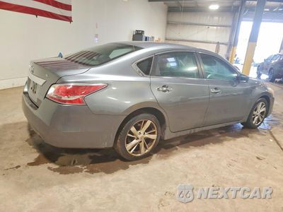 Trzecie zdjęcie samochodu z tyłu: 2015 NISSAN ALTIMA 2.5 S VIN:1N4AL3AP1FC292151 - miniatura