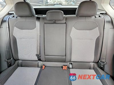 Zdjęcie 10 z 13 samochodu: 2024 VOLKSWAGEN TAOS S VIN:3VV8X7B23RM112177 - miniatura