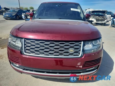 Piąte zdjęcie samochodu w środku: 2017 LAND ROVER RANGE ROVER HSE VIN:SALGS2FV6HA325712 - miniatura