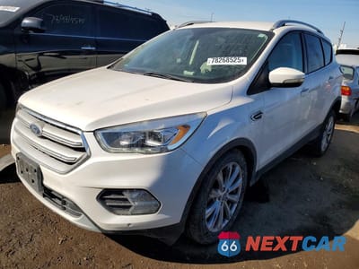 2018 FORD ESCAPE TITANIUM 1FMCU9J98JUC11469 - główne zdjęcie licytacji z USA - miniatura