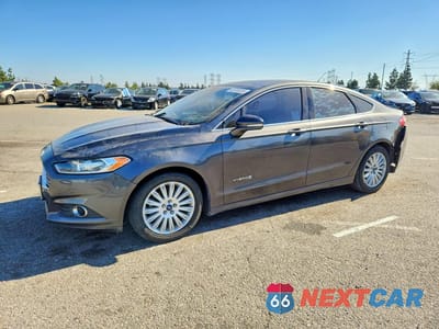 2015 FORD FUSION SE HYBRID 3FA6P0LU1FR160889 - główne zdjęcie licytacji z USA - miniatura