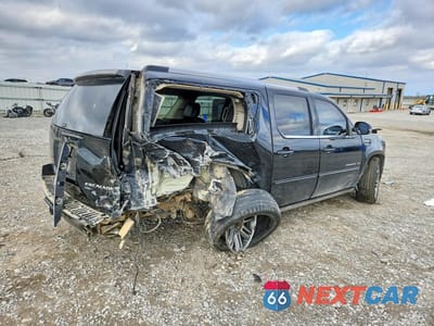 Trzecie zdjęcie samochodu z tyłu: 2013 CADILLAC ESCALADE ESV PREMIUM VIN:1GYS3JEF3DR254963 - miniatura