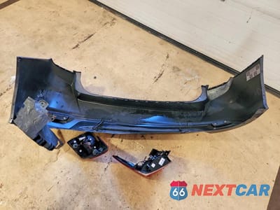 Zdjęcie 12 z 13 samochodu: 2023 SUBARU IMPREZA PREMIUM VIN:4S3GTAD67P3713741 - miniatura