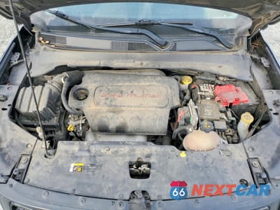 Zdjęcie 12 z 13 samochodu: 2021 JEEP COMPASS LATITUDE VIN:3C4NJCBB6MT597117 - miniatura