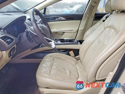 Zdjęcie 7 z 12 samochodu: 2014 LINCOLN MKZ HYBRID VIN:3LN6L2LU4ER803263 - miniatura