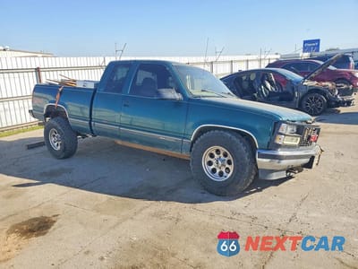 Czwarte zdjęcie samochodu z boku: 1997 GMC SIERRA K1500 VIN:2GTEK19R3V1524567 - miniatura