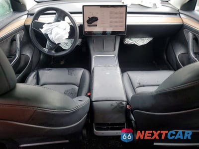 Zdjęcie 8 z 13 samochodu: 2022 TESLA 3 VIN:5YJ3E1EB4NF251210 - miniatura
