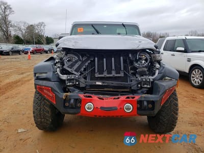 Piąte zdjęcie samochodu w środku: 2020 JEEP WRANGLER SPORT VIN:1C4GJXAN8LW236668 - miniatura