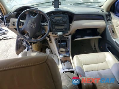 Zdjęcie 8 z 14 samochodu: 2002 TOYOTA HIGHLANDER LIMITED VIN:JTEGF21A520067501 - miniatura