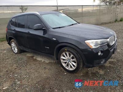 Czwarte zdjęcie samochodu z boku: 2016 BMW X3 XDRIVE28I VIN:5UXWX9C53G0D89276 - miniatura